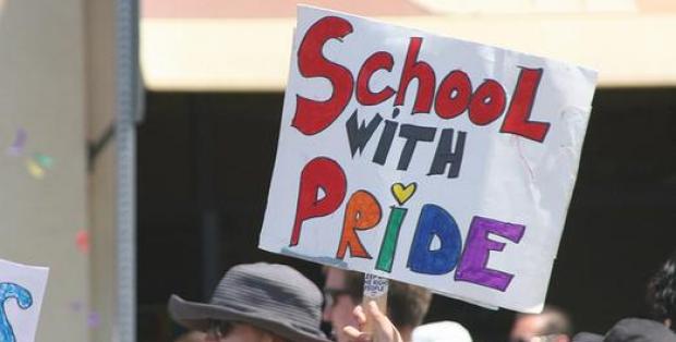 La educación sexual LGTB se impartirá en Inglaterra, incluso en las  escuelas religiosas - Oveja Rosa - Revista sobre familias y amor homosexual