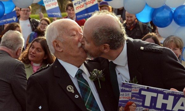 Scotland legalises gay marriage